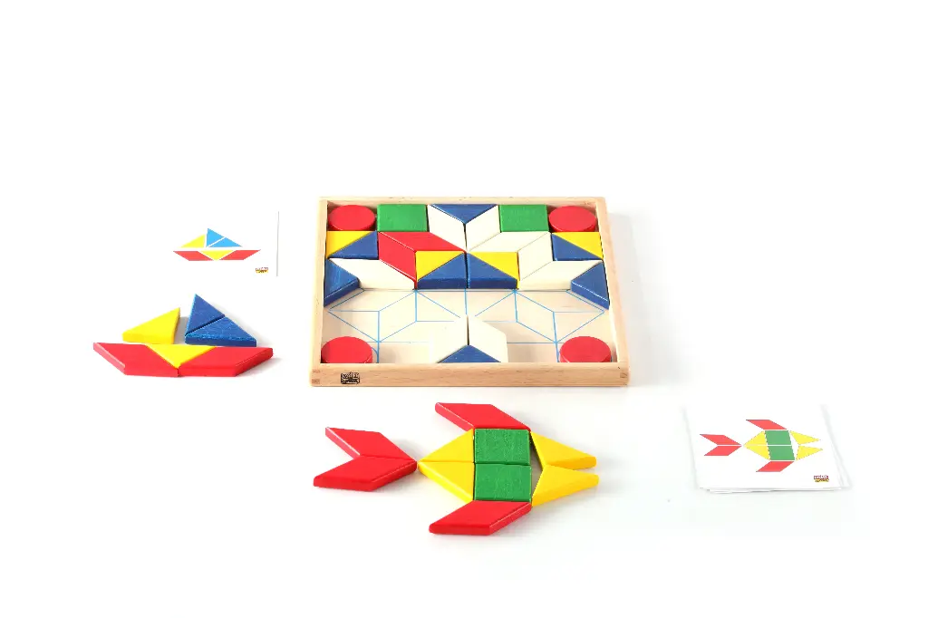 Mosaic Shapes 