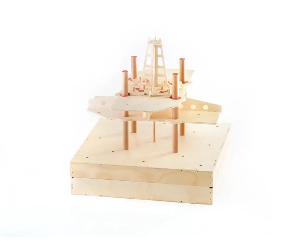 Oil platform