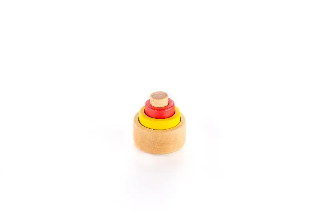Stacking cylinders