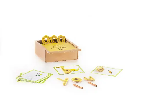 [12057] Feel the letters (upper case)